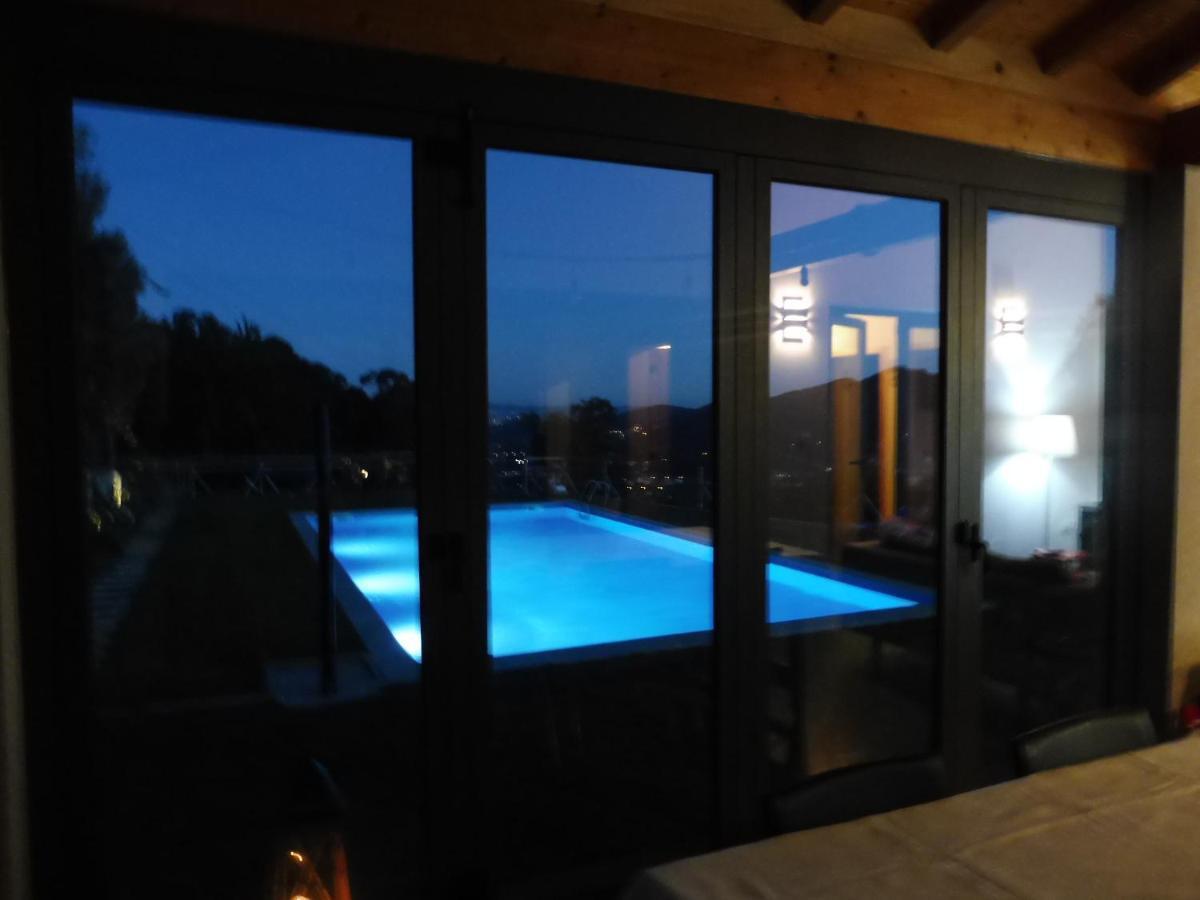 The Pool House Villa Longos Exteriör bild